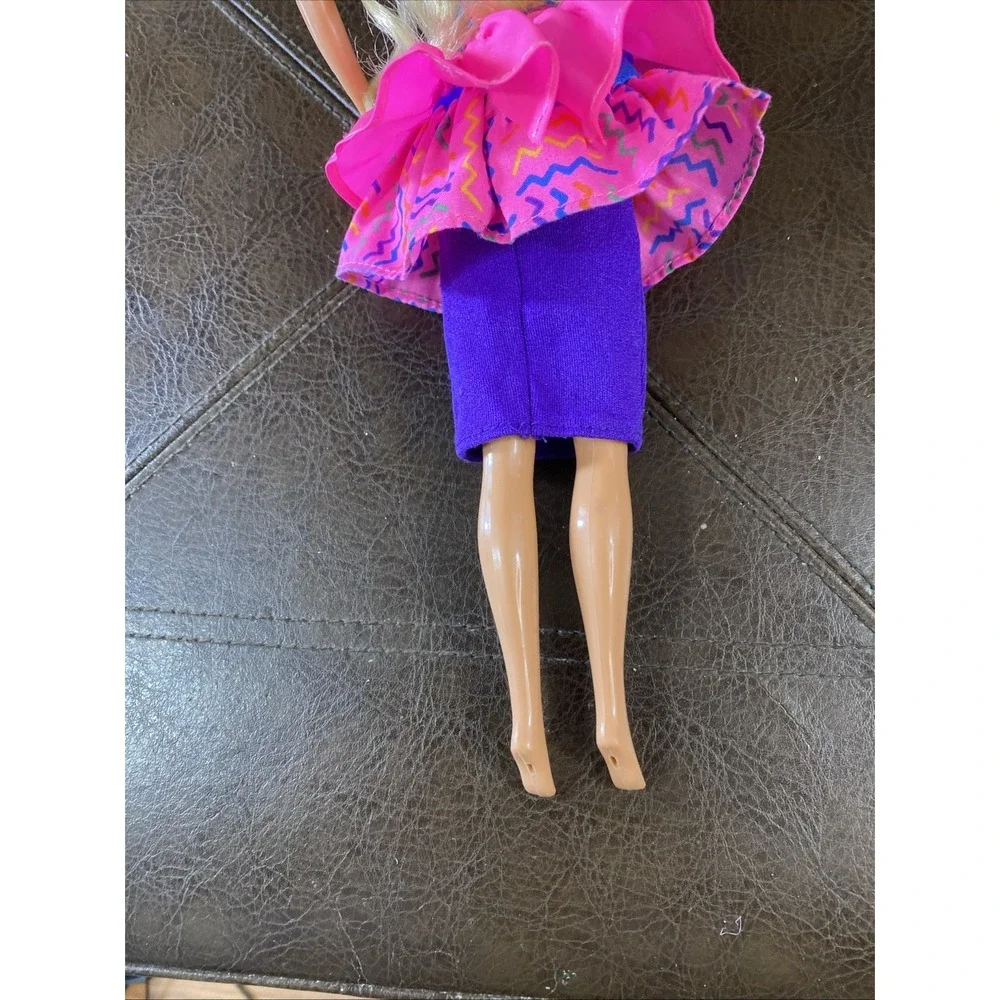 Vintage 80s Barbie‎ Doll in Easy Living Fashions Outfit 90s China 1966 On Back